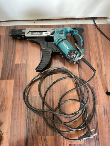 Makita 6842 magazinschrauber - makita,
