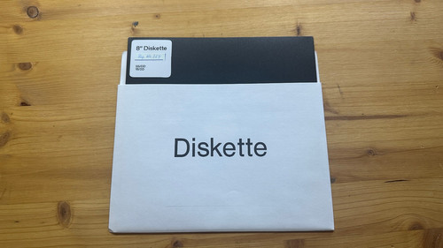 Diskette floppy disk - /,