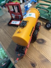 Siku Farmer 1:32 Vakuum