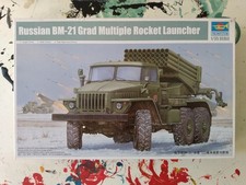 Trumpeter 01013 Russian BM-21 Grad Multiple Rocket Launcher Early - 1:35