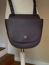 Aigner Schultertasche Selma