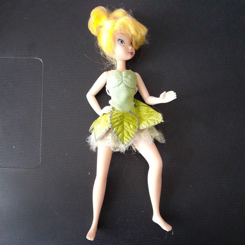 Disney store exclusive vintage - store,