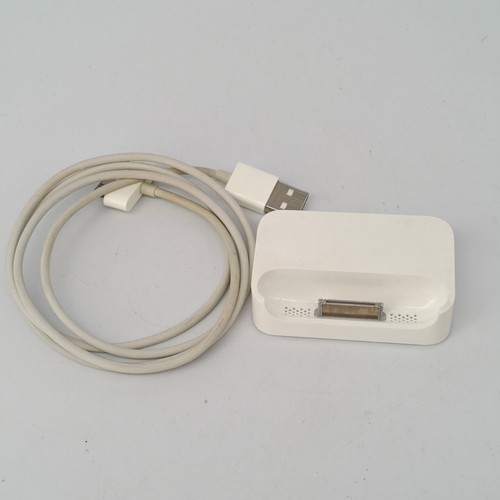 Apple ipod docking station - apple,
