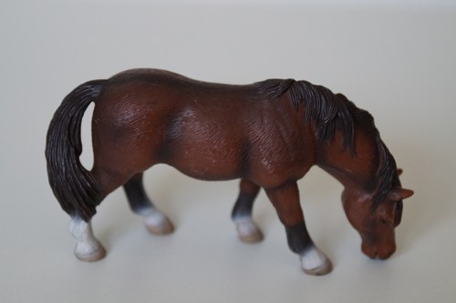 Schleich 13299 reitpony - 13299, grasen