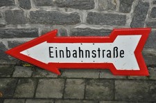 Altes Blechschild/Verkehrszeichen 30er J. Einbahnstraße,Oldtimer,Automobil