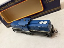 Piko diesellok v100 - v100, 001