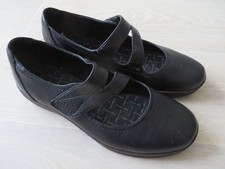 Neuwertige Leder Halbschuhe