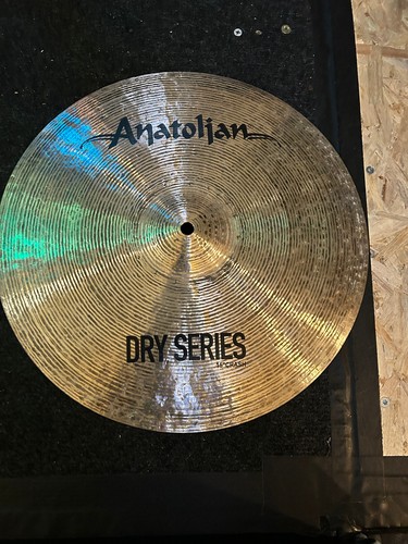 Anatolian crash aus - anatolian, dry