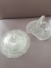 PRESSGLAS KONVOLUT/ KÖRBCHEN