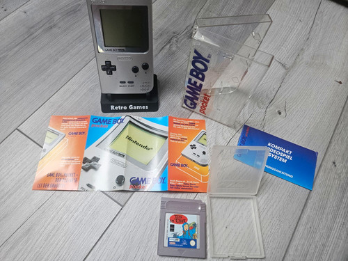 Nintendo game boy - boy, pocket
