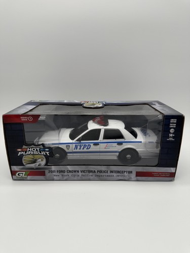 Greenlight hot pursuit - hot, 2011