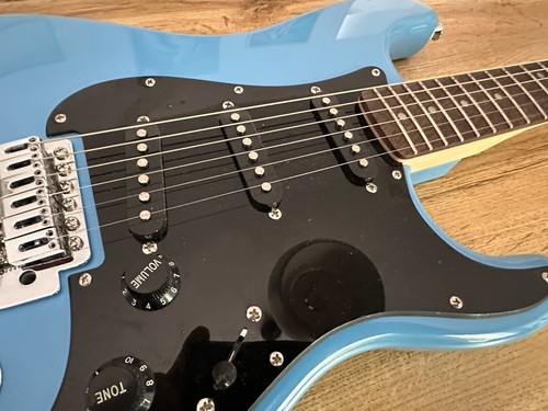 Limited edition squier sonic - squier, sonic®