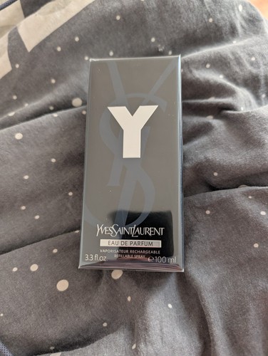 Yves saint laurent eau - y,,