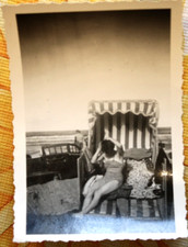 Photo woman woman girl 1965