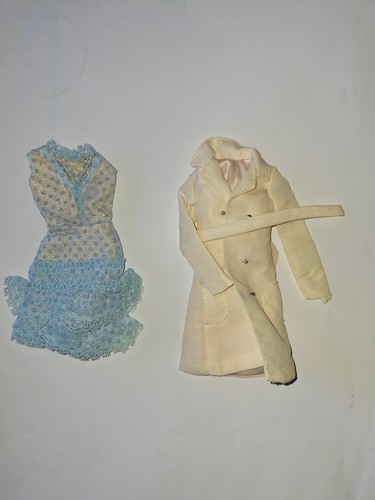 Barbie gold label cynthia - label,