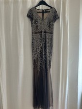 Langes Ballkleid mit