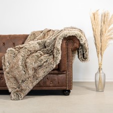 Luxuriöse Felldecke edler Überwurf Tagesdecke Wolf Pelzdecke weiches Fellimitat