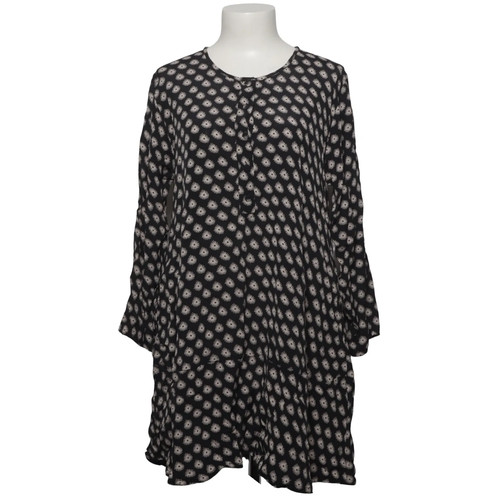 The masai clothing - the,