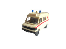 Wiking 1:87 Mercedes 207D DRK