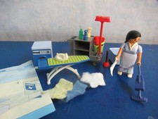 5271 Zimmermädchen komplett