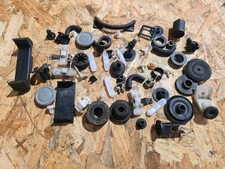 Mercedes W124 Konvolut Ersatzteile Kleinteile Clips Klammern etc. #4