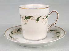 Mokka-/ Espressotasse Fürstenberg weiß mit gold-grünem Dekor, floral