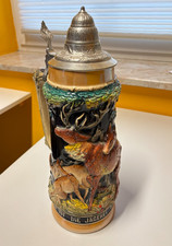 Großer RELIEF-BIERKRUG mit Zinndeckel 2 Liter - Jadgmotiv