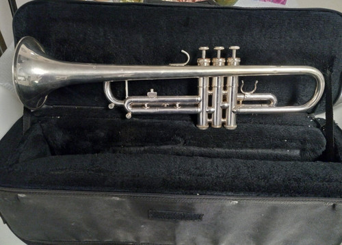 Getzen eterna 700 trumpet - getzen,