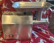 Fleischwolf - Schwerlast - 650 W / 120 kg / Std. - 200 U / min