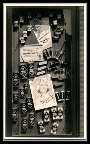 Foto nachkrieg schaufenster - foto,, nachkrieg,