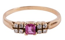 feiner Rubin Diamant Ring mit