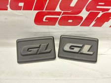 KOTFLÜGEL EMBLEM EMBLEME VW GOLF 2 GL 191853688Q