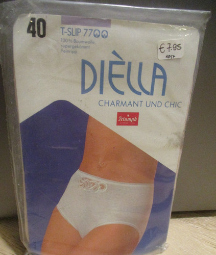 Vintage triumph diella slip - triumph,
