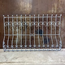 Blumenfenstergitter Blumen