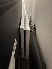 Sony PlayStation 4 Spielkonsole - Weiß, 1TB SSD