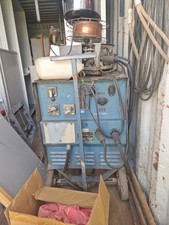 DDR CO2 Schutz Gas Schweißgerät, 100% ED, Für große Schweißdrahtrollen Geeignet