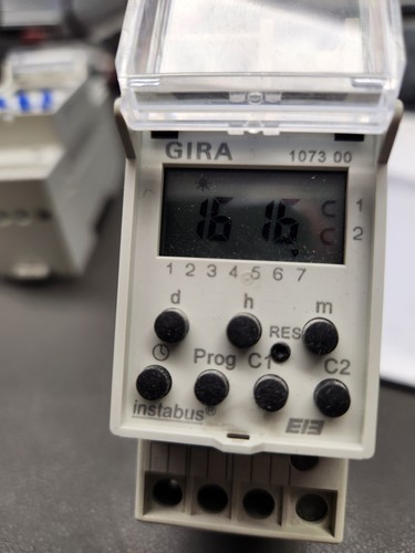 Gira 1073 eib - 1073, schaltuhr