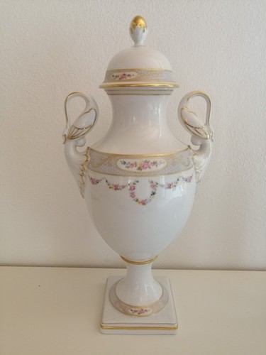 Kaiser porzellan deckelvase - porzellan,