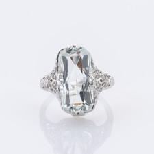 Ring aus 585er Weißgold mit