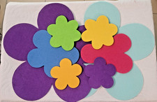 DEKO : 8 tlg. FILZBLUMEN - SETs in verschiedenen FARBEN und GRÖßEN ( K 4 )