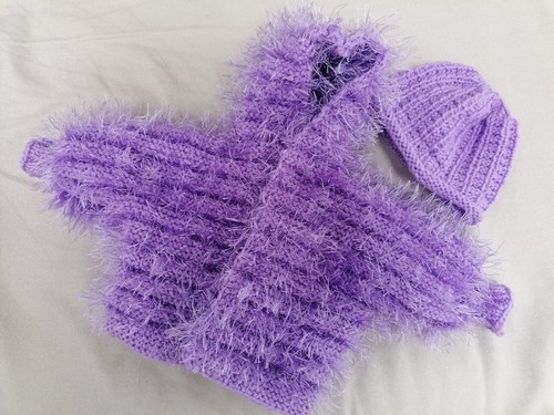 Handgestrickt