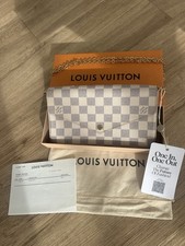 Louis Vuitton Felicie in