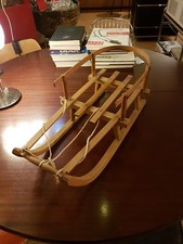 Weihnachtsbaumschlitten