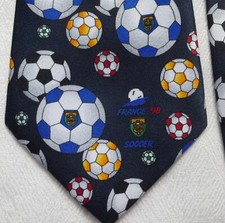 Krawatte DAE RO Fußball France 98 Soccer Fußball Weltmeisterschaft Bälle Sport