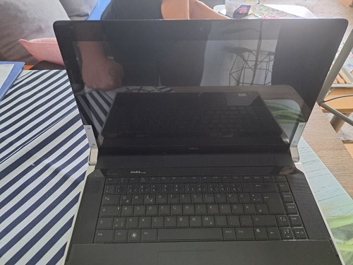 Dell studio laptop - dell,