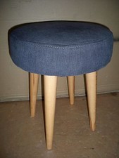 Hocker  Sitzhocker Rund  100 % Baumwolle mit Buchenholzfüßen  Gutmann Factory