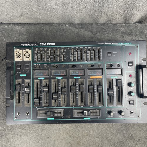 Realistic stereo audio mixer - stereo,