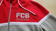 FC Bayern München Tolle Sweatjacke/Pulli/Jacke/Hoodie Gr. L ☆neuwertig☆