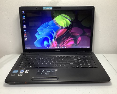 Toshiba satellite - 17,3",