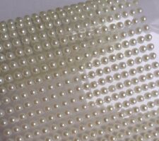 500 Selbstklebende Halbperlen 4mm Rund Deko Hochzeit Verzieren Weiß / Champagner